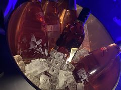 -欧米亚派对酒吧(绵阳店)