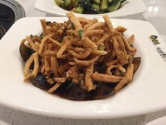 -张大师鸭爪爪特色干锅(南湖店)