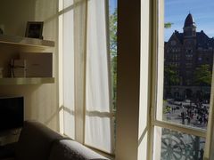 -De Bijenkorf百货公司
