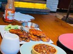 -JINNS锦时 steak&pizza(浸信会礼拜堂旧址店)