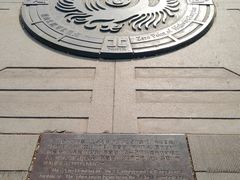 -唐山抗震纪念碑广场