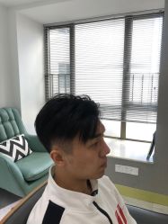 -发饰美男士增发补发假发定制店