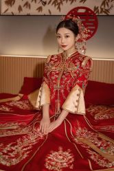 -艾朵婚纱