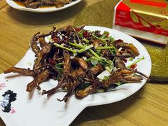 -超越海鲜屋(飞龙物业店)