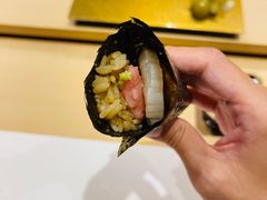 海胆手卷-鮨一日本料理(大中华店)