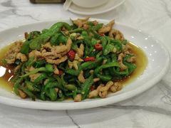 -江城燕子大排档(江汉路步行街店)