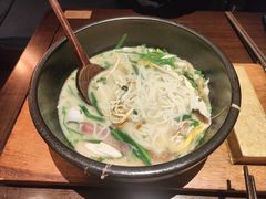 -银米·云南传统过桥米线(双廊黑金冠店)