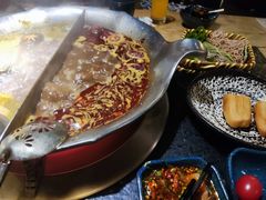 -湊湊火锅·茶憩(上海合生汇店)