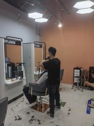 -IYJ Hair Salon 