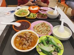水煮肉片-华中科技大学百景园(三楼酒店)