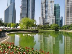 -陆家嘴中心绿地