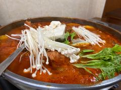 脊骨土豆锅-小公洞韩式豆腐村