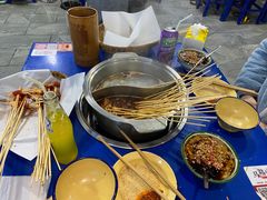 -马路边边·成都串串(翠柏路店)