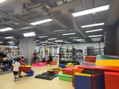 -拳力汇散打搏击泰拳俱乐部(绿地缤纷城店)