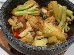 -姚姚酸菜鱼·金戈戈香港豉油鸡(喜荟城联名店)