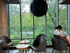 -星巴克臻选(杭州良渚文化村店)