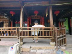 -丝绸小镇荻港古村