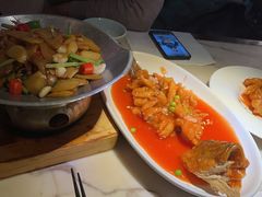 -韵秋荷(宝山龙湖天街店)