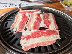 -唯成•韩国炭火烤肉 유성고기