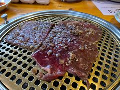 -唯成•韩国炭火烤肉 유성고기