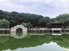 -灵岩山风景区