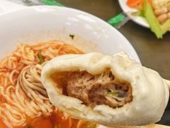 -四平包子铺
