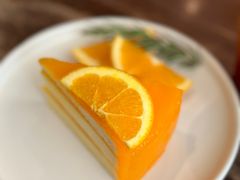 -Chom Cafe and Restaurant