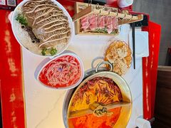 -小龙翻大江文化火锅(宽窄店)