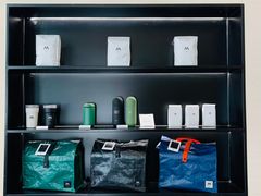 -M Stand(凯德乐峰广场店)