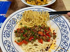 -李与白包子铺(桐梓林店)