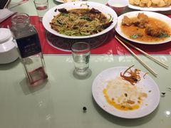 -吴记酱骨炖菜馆(西大直街店)