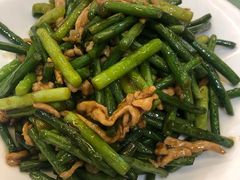 -东北四季饺子王(华山路店)