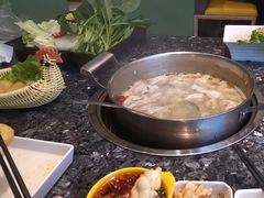 -一席地·本地鸡窝·杭帮鸡火锅(萧山银隆百货店)