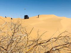 -亿利库布其七星湖沙漠生态旅游区