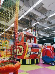 -嘟嘟乐儿童乐园(卜蜂莲花店)