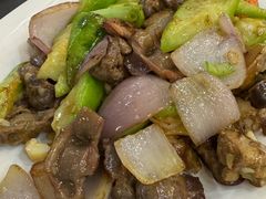 胜瓜洋葱炒鸽杂-煲煲掂风味煲仔饭餐厅(西区店)