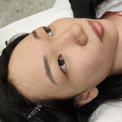 -Four Seven·半永久纹眉