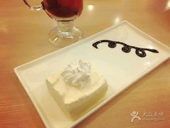 -必胜客(新中纬店)