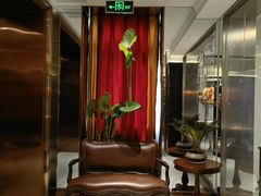 -皇城根·鲁菜济南菜·吊炉烤鸭·炒鸡鱼头(济南旗舰店)