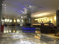 -畅想汤泉生活(民治店)