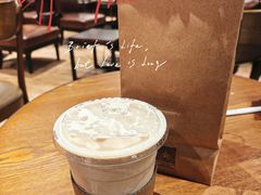 -星巴克臻选(上海合生汇1F店)