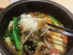 杂酱焖肉米线-蒙自源过桥米线火车东站NO.2