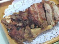 烤羊腿-闻道食府烙饼卷带鱼(原车耳营店原大觉寺店)