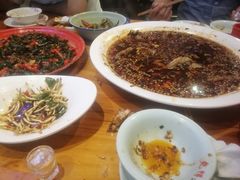 -兔槽江湖菜·重庆璧山兔(水围店)