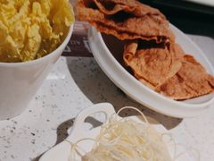 -三人行骨头王火锅(长寿店)