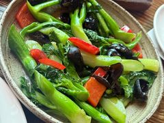 -The BREW·酿餐厅(浦东嘉里大酒店)