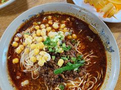 -丁丁猫重庆小面(徐州路店)