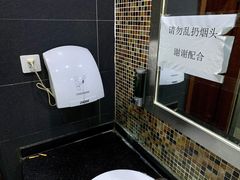 -丁俊晖台球俱乐部(长寿路店)