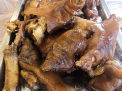 -王万妈卤猪脚(青岩交通路)