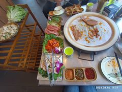 -老渔家白族·石板烧·野生菌火锅(古城中心店)